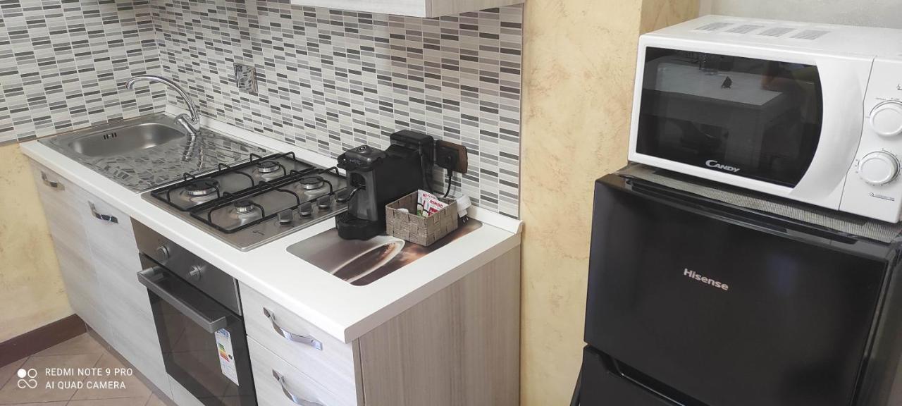Apartment 2 Rom